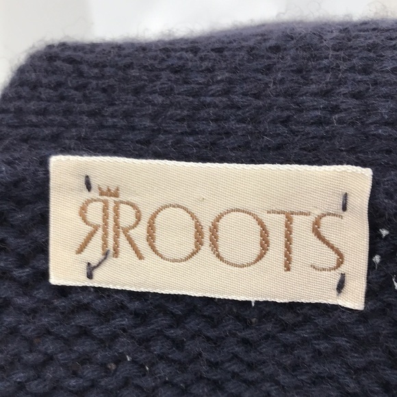 Roots Hand Loomed Wool 2 button Cardigan Navy Blue Size Medium - Picture 3 of 8